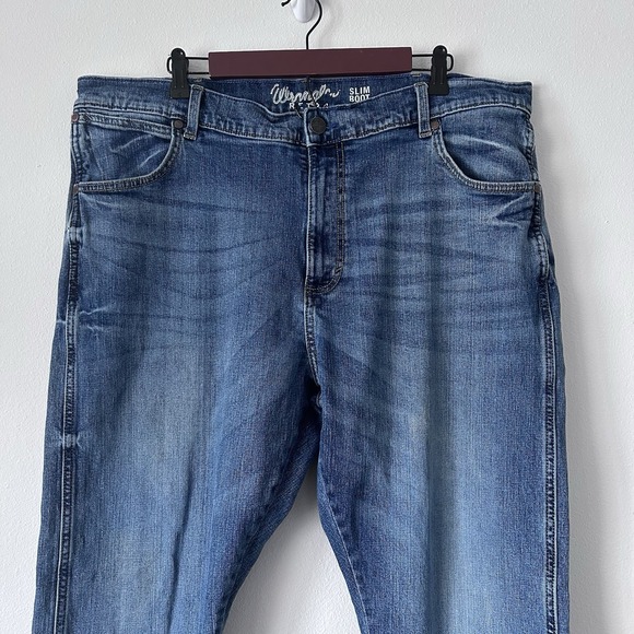 WRANGLER Retro Slim Boot Jeans 40 x 32 Medium Wash Zip Fly Mens Stretch Denim - Picture 3 of 14